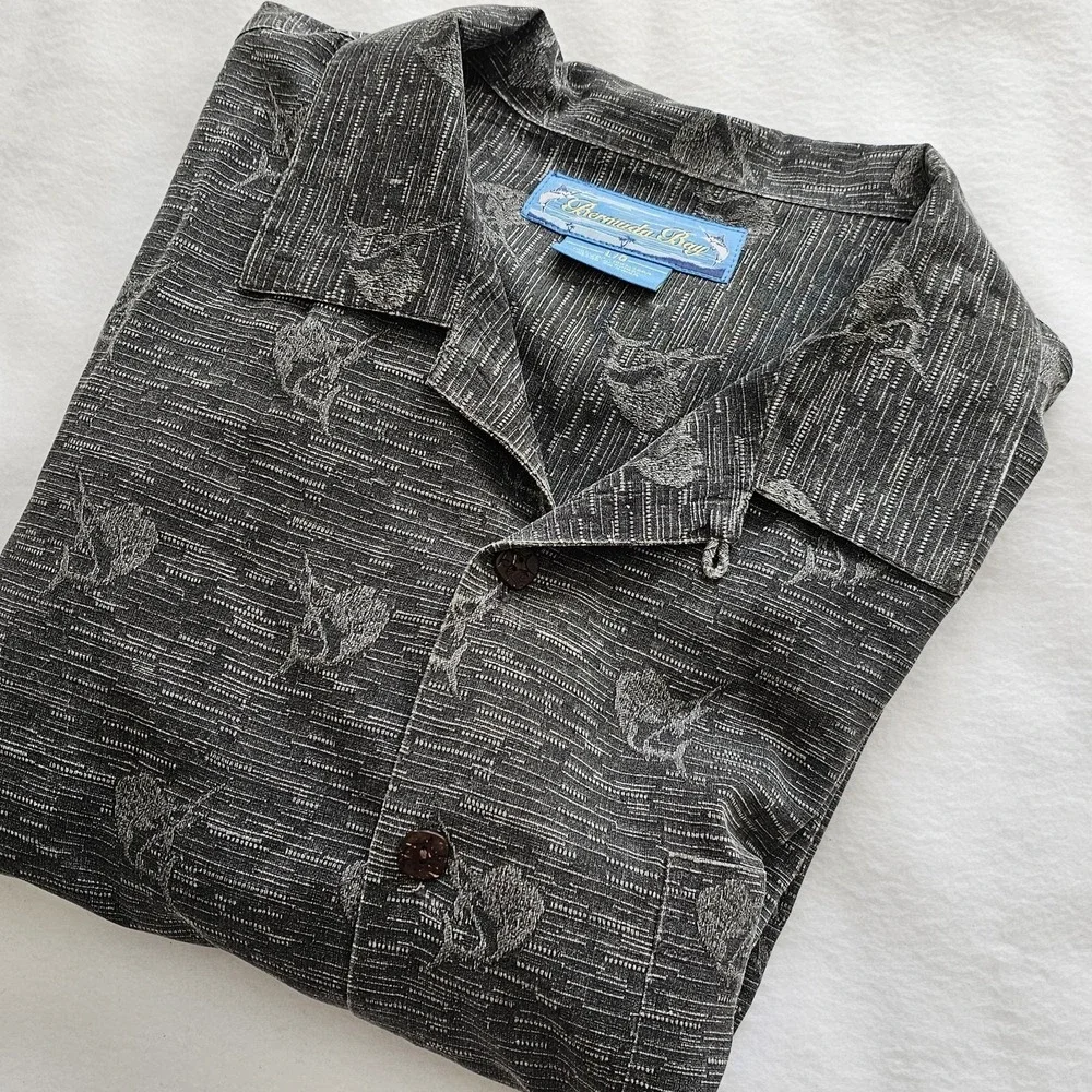 Bahama Bay Silk Button Up Mens Shirt, Short Sleeve, Lg Swordfish‎ Design